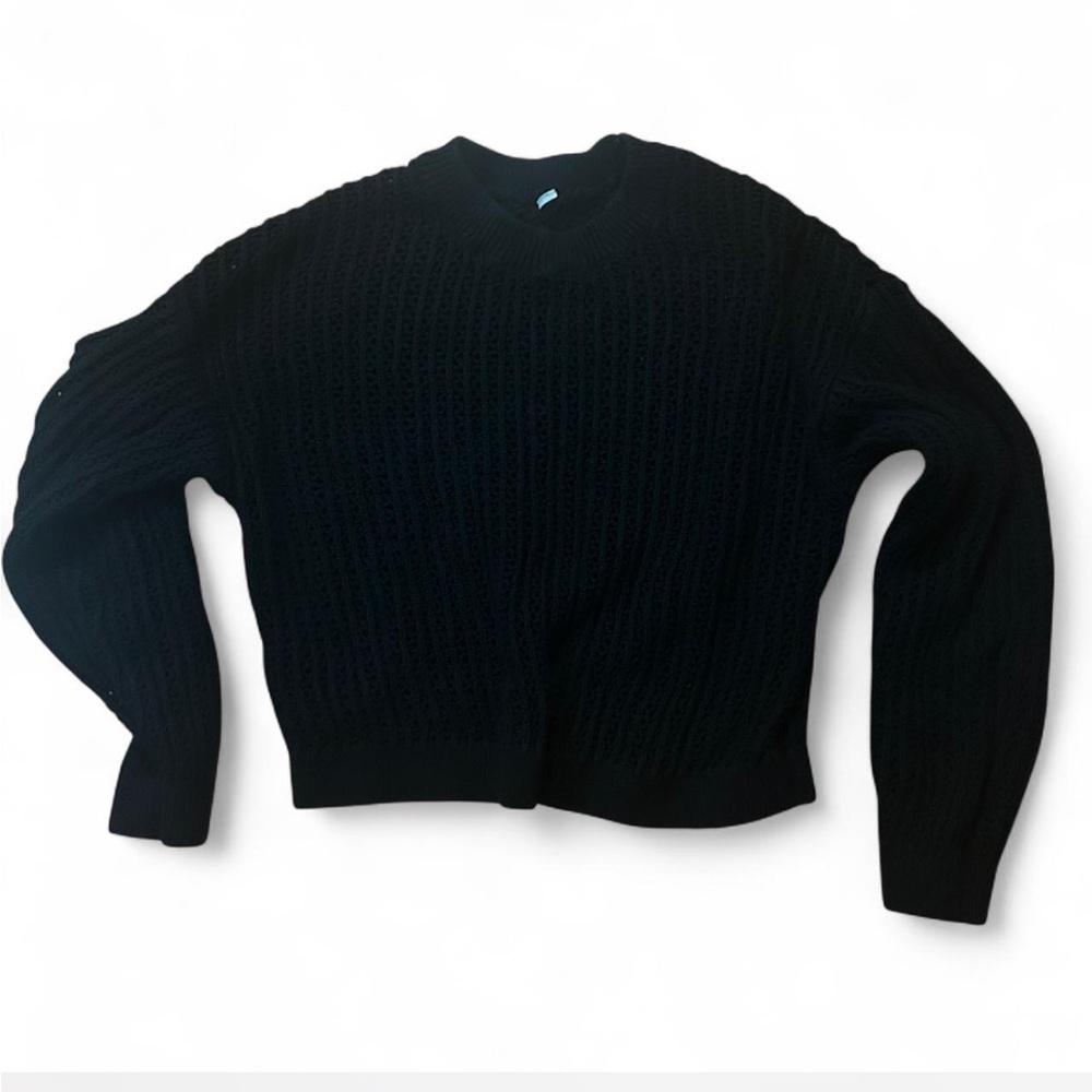 Old Navy Women's Black Crew Neck Sweater